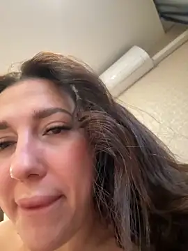 Snapshot of AleksandraRich chatting on October 30, 2025, 2:13 am AleksandraRich online show from October 30, 2025, 2:13 am