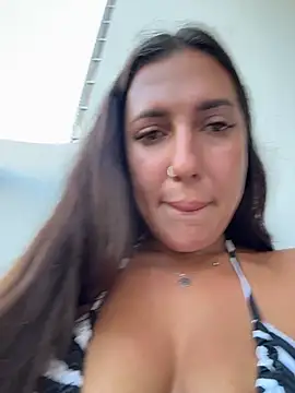 Snapshot of AleksandraRich chatting on March 2, 2026, 1:41 am AleksandraRich online show from March 2, 2026, 1:41 am