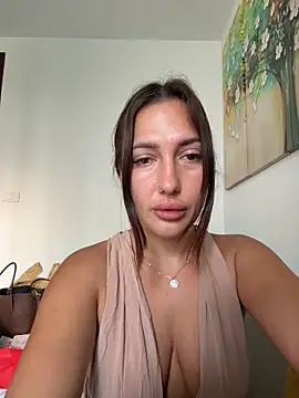 Snapshot of AleksandraRich chatting on March 27, 2026, 1:33 am AleksandraRich online show from March 27, 2026, 1:33 am