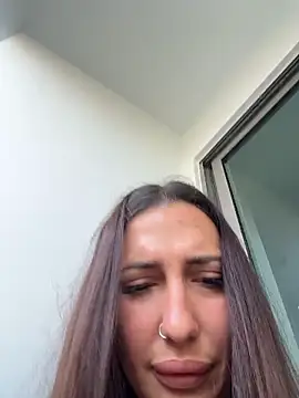 Snapshot of AleksandraRich chatting on April 9, 2026, 12:21 am AleksandraRich online show from April 9, 2026, 12:21 am