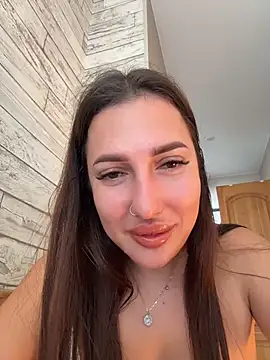 Snapshot of AleksandraRich chatting on May 11, 2026, 1:44 am AleksandraRich online show from May 11, 2026, 1:44 am