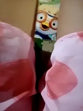 Zenny22  online show from March 14, 2025, 10:39 am