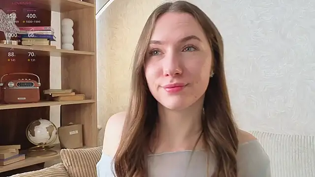 Kira mindnes online show from October 3, 2025, 5:15 am