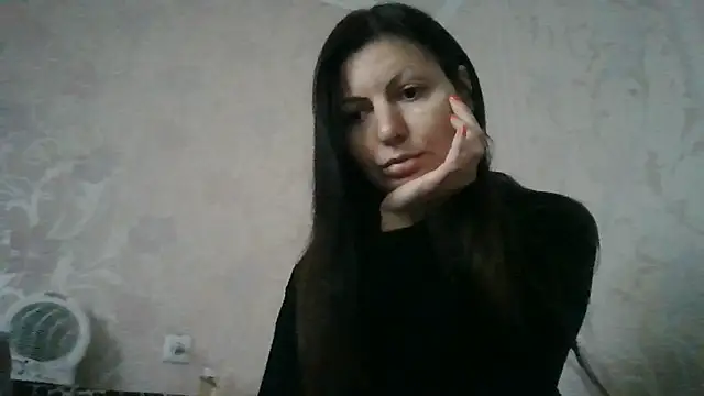 Snapshot of AliseWats chatting on October 2, 2025, 2:13 pm AliseWats online show from October 2, 2025, 2:13 pm