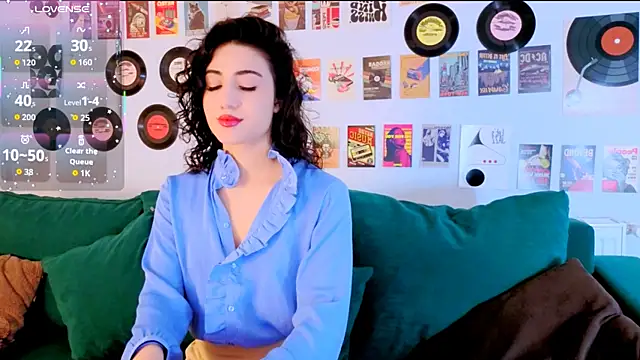 Maya Rogerss online show from April 23, 2026, 2:41 pm