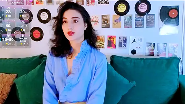 Maya Rogerss online show from May 29, 2026, 2:48 pm