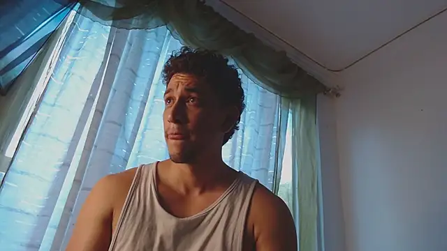 Snapshot of chicoinhibido chatting on March 31, 2026, 9:04 pm chicoinhibido online show from March 31, 2026, 9:04 pm