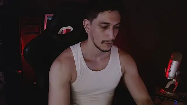 chicoinhibido online show from June 27, 2026, 3:33 am