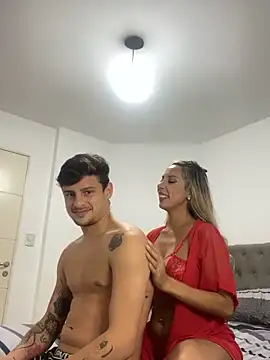 Snapshot of CarinaRose chatting on March 11, 2025, 1:37 am CarinaRose online show from March 11, 2025, 1:37 am