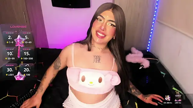 Snapshot of Sophie_whitexxx chatting on April 11, 2026, 12:15 am Sophie whitexxx online show from April 11, 2026, 12:15 am