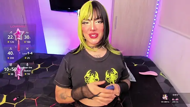 Snapshot of Sophie_whitexxx chatting on April 21, 2026, 8:09 am Sophie whitexxx online show from April 21, 2026, 8:09 am