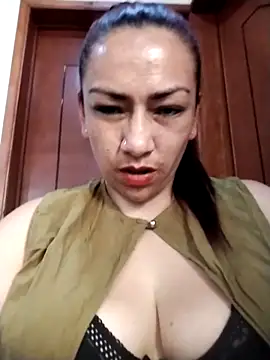 Snapshot of Carlasm- chatting on September 20, 2025, 7:26 pm Carlasm- online show from September 20, 2025, 7:26 pm