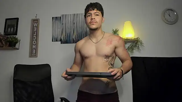 Snapshot of ares_parker2 chatting on October 23, 2025, 6:02 am ares parker2 online show from October 23, 2025, 6:02 am