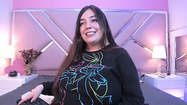 Roxanediaz online show from September 12, 2025, 8:31 pm