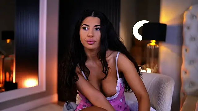 TanyaVonDe online show from July 26, 2026, 6:37 pm