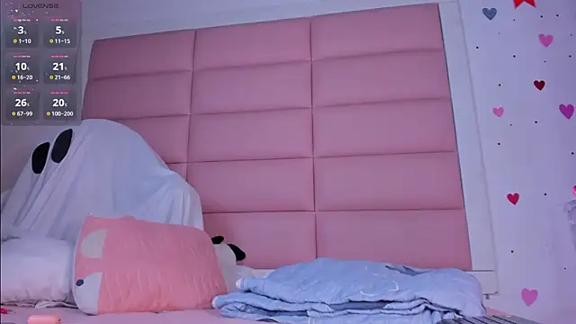 viioletta 18 online show from October 21, 2025, 12:28 pm