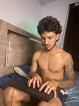 Snapshot of Zayn_kane chatting on June 20, 2026, 3:31 am Zayn kane online show from June 20, 2026, 3:31 am