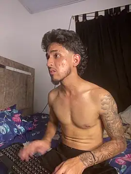 Snapshot of Zayn_kane chatting on July 2, 2026, 3:45 am Zayn kane online show from July 2, 2026, 3:45 am
