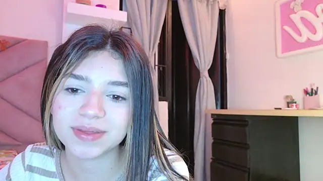 Snapshot of eva_sin18 chatting on November 28, 2025, 11:07 pm eva sin18 online show from November 28, 2025, 11:07 pm