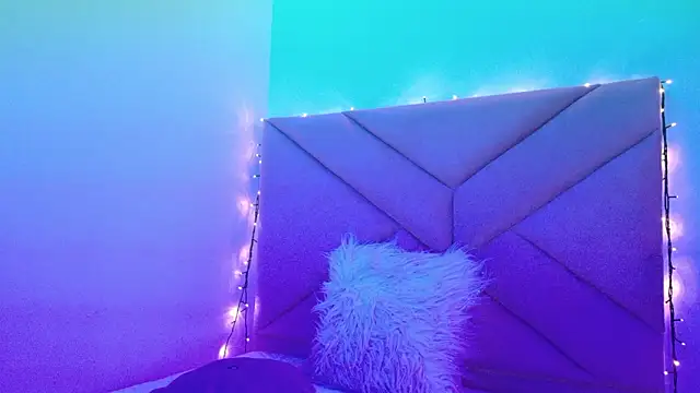 Snapshot of eva_sin18 chatting on February 13, 2026, 11:23 pm eva sin18 online show from February 13, 2026, 11:23 pm