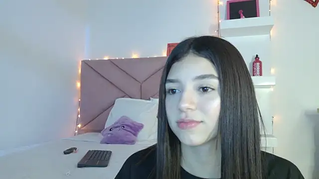 Snapshot of eva_sin18 chatting on April 30, 2026, 11:09 pm eva sin18 online show from April 30, 2026, 11:09 pm