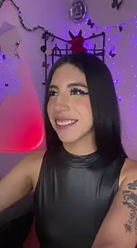 Snapshot of Kendramillerr_1 chatting on March 14, 2025, 2:10 am Kendramillerr 1 online show from March 14, 2025, 2:10 am