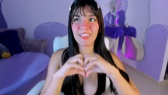 Snapshot of auroracute02 chatting on October 24, 2025, 1:18 pm auroracute02 online show from October 24, 2025, 1:18 pm