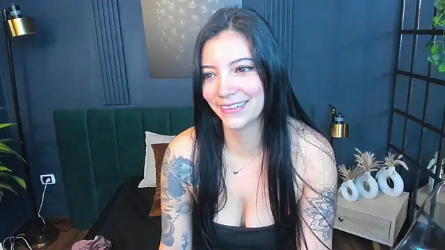 roxy hell online show from January 10, 2026, 12:29 pm