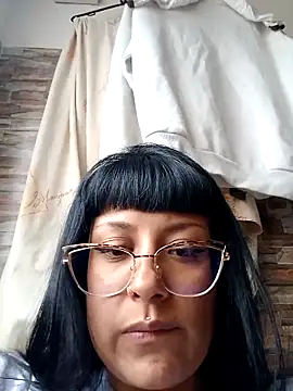 Snapshot of DaniPoison chatting on March 8, 2025, 10:13 pm DaniPoison online show from March 8, 2025, 10:13 pm