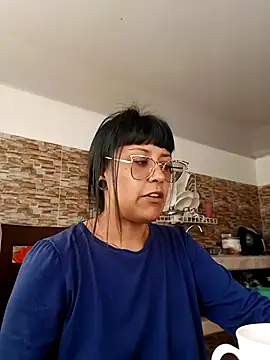 Snapshot of DaniPoison chatting on March 16, 2025, 1:27 pm DaniPoison online show from March 16, 2025, 1:27 pm