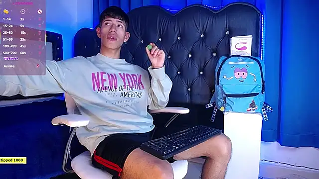 Snapshot of dareck_18 chatting on October 4, 2025, 3:04 am dareck 18 online show from October 4, 2025, 3:04 am