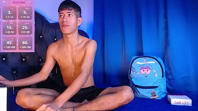 Snapshot of dareck_18 chatting on October 22, 2025, 5:13 pm dareck 18 online show from October 22, 2025, 5:13 pm