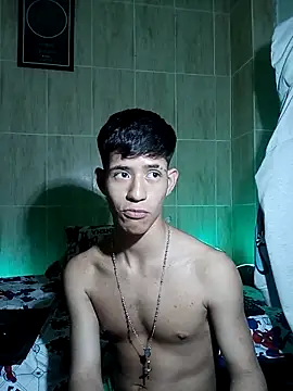 dareck 18 online show from February 24, 2026, 6:00 am