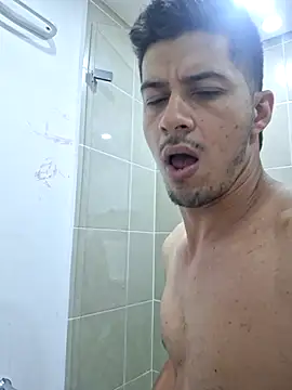 Snapshot of piterr_hot chatting on March 8, 2025, 10:43 am piterr hot online show from March 8, 2025, 10:43 am