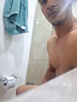 Snapshot of piterr_hot chatting on March 9, 2025, 1:37 pm piterr hot online show from March 9, 2025, 1:37 pm