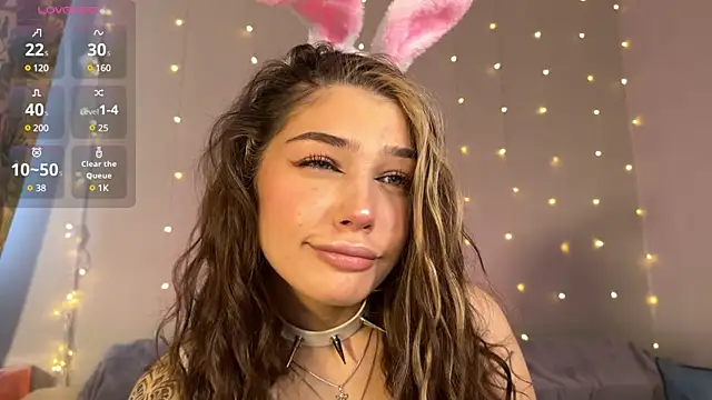 Snapshot of Anna_Six chatting on March 13, 2025, 3:33 am Anna Six online show from March 13, 2025, 3:33 am