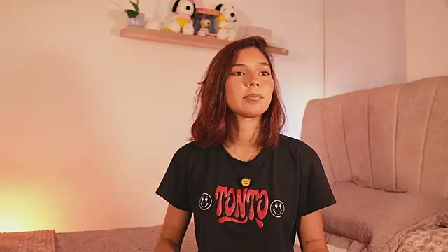 sweetlittlevenus online show from June 12, 2026, 10:08 pm