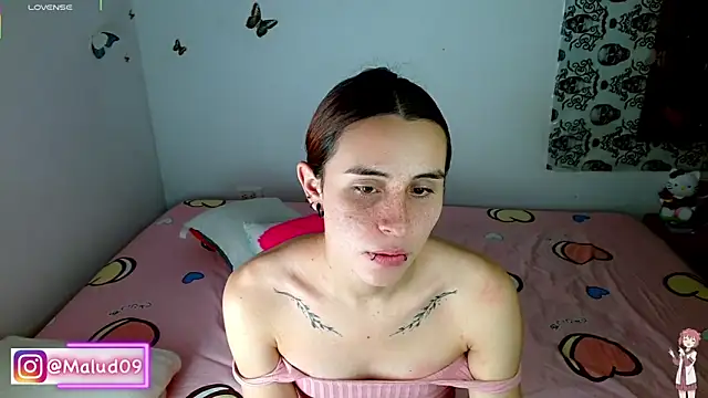 Snapshot of Malud09 chatting on October 20, 2025, 1:00 pm Malud09 online show from October 20, 2025, 1:00 pm