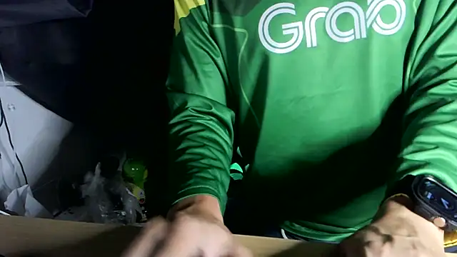 mak mark92 online show from November 1, 2025, 4:09 pm