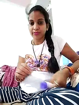 Hotty-Nidhi online show from March 12, 2025, 11:20 am