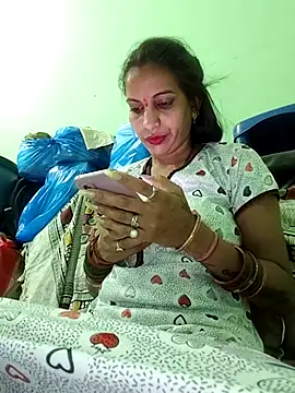 Hotty-Nidhi online show from March 21, 2026, 4:54 pm
