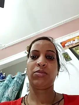 Hotty-Nidhi online show from June 11, 2026, 3:26 am