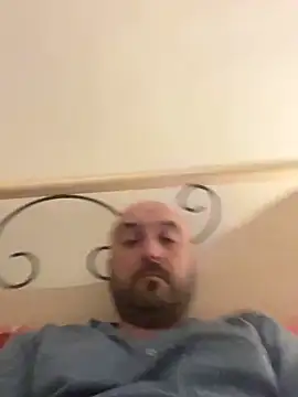 maxxxio12 online show from March 8, 2025, 11:37 am