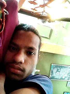 rahulsingh1005 online show from March 18, 2025, 7:08 am