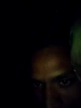 rahulsingh1005 online show from November 22, 2025, 6:07 pm