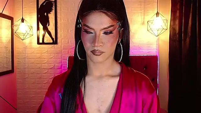 agatha rodriguez online show from April 25, 2026, 7:22 pm