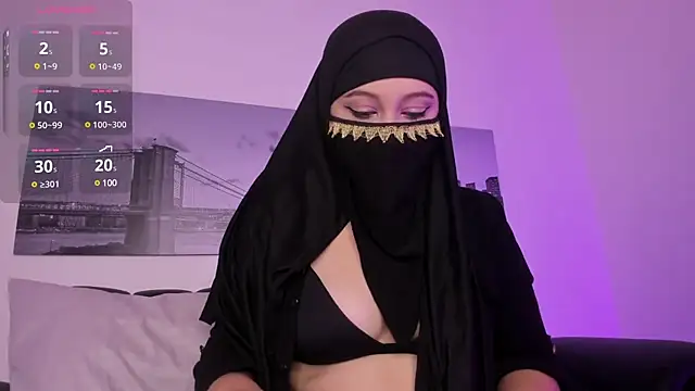 Snapshot of Leila_Saadi chatting on March 21, 2025, 12:50 pm Leila Saadi online show from March 21, 2025, 12:50 pm