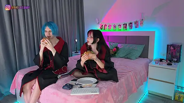 Snapshot of h3ntai_baby chatting on October 21, 2025, 4:41 pm h3ntai baby online show from October 21, 2025, 4:41 pm