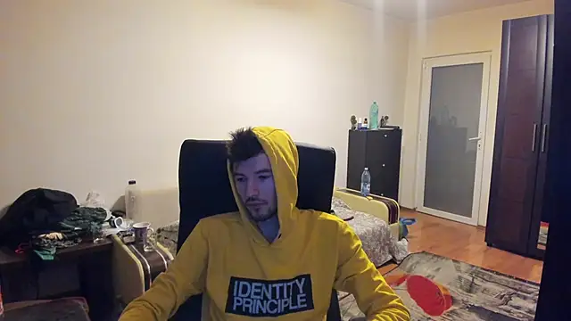 Snapshot of JustinPorno chatting on September 27, 2025, 6:24 pm JustinPorno online show from September 27, 2025, 6:24 pm