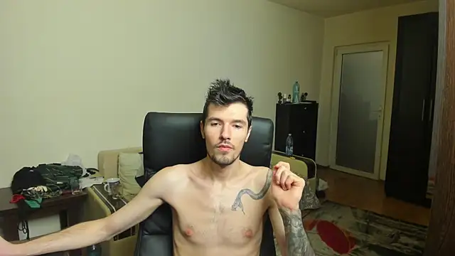 Snapshot of JustinPorno chatting on September 30, 2025, 9:20 pm JustinPorno online show from September 30, 2025, 9:20 pm